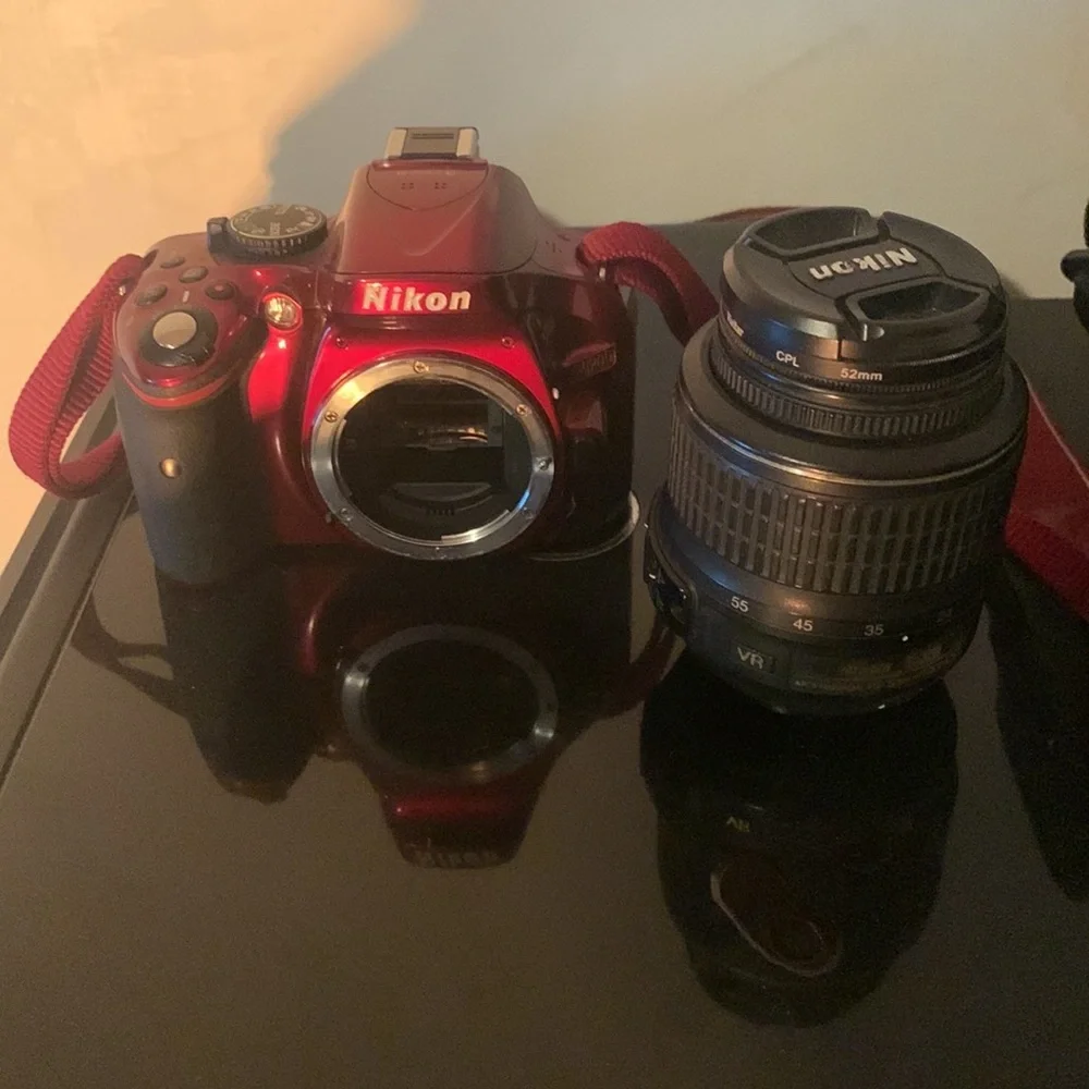 Digital camera / video